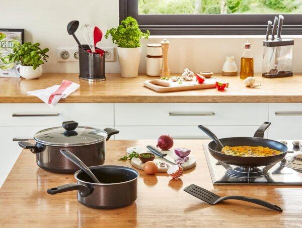 Sauteuse Tefal Easy Cook & Clean 24cm + Couvercle | Antiadhésive Titanium, Tous Feux Dont Induction – Image 5